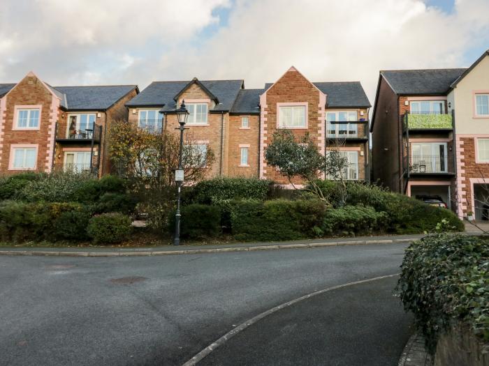 Fell Haven in St Bees, Cumbria. First-floor apartment. Sea views. Beach within two miles. Dishwasher