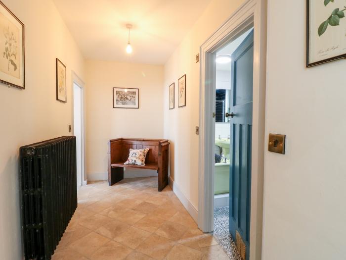 Cotton Mill Cottage, Cuckney, Nottinghamshire, pet-friendly, ground-floor apartment, family-friendly