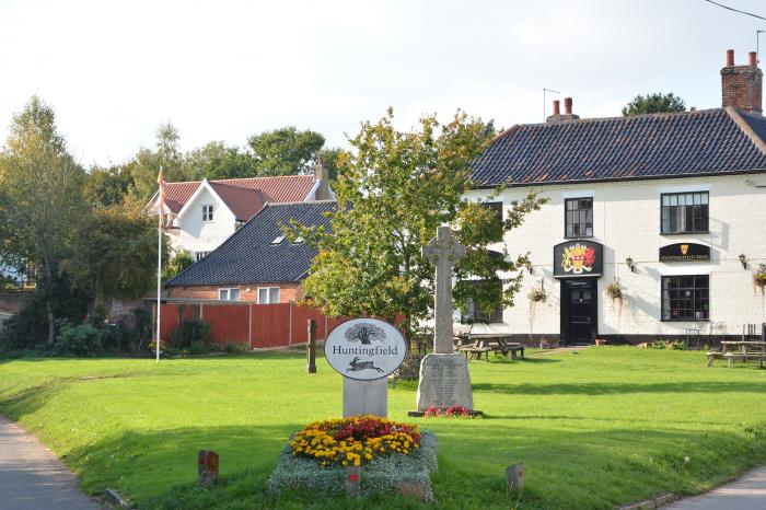 1 The Old Coach House, Huntingfield, Laxfield