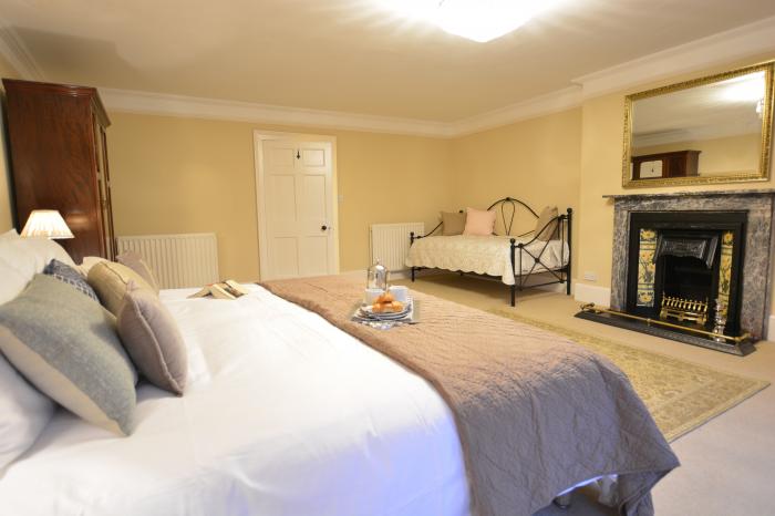 Henstead Hall with Apartment, Beccles