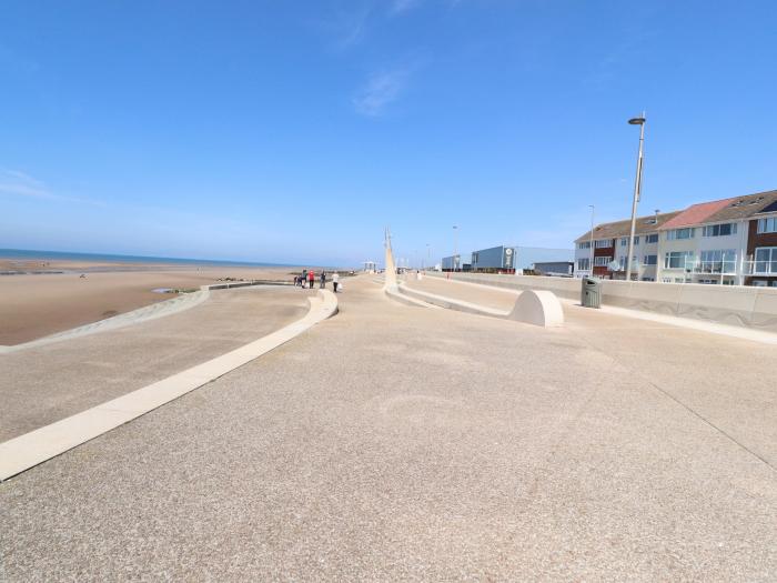 Anandom in Bispham, Blackpool, Lancashire, close to amenities and the beach, contemporary, central,