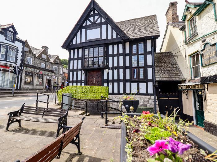 The Old Bank, Corwen, Denbighshire, 3 bed, original features, in AONB, close to amenities and river,