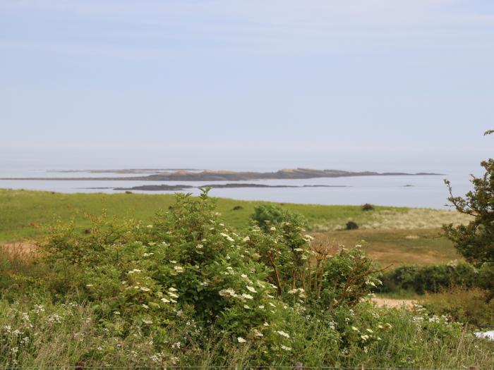 Beachward, Embleton