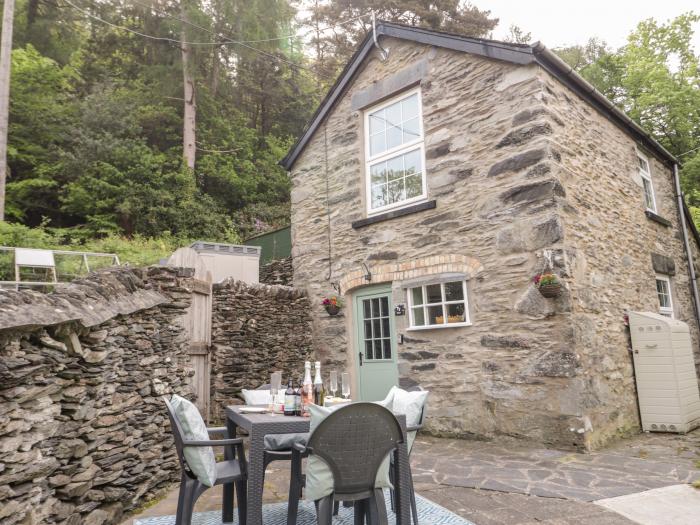 Bron Celyn Bach, Betws-Y-Coed, Conwy. Two-bedroom cottage, enjoying rural views across National Park