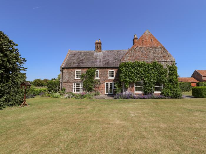 Old Hall Farm, Great Steeping, Spilsby, Lincolnshire, Lincolnshire AONB, Countryside, AGA, TV, WiFi.