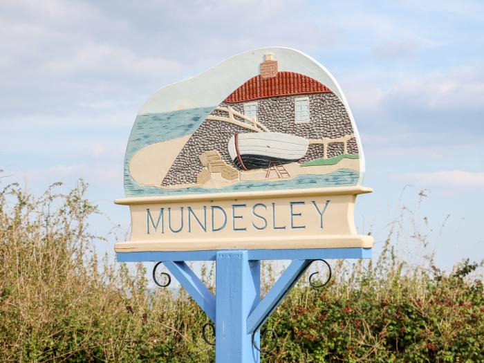 10 The Dell, Mundesley