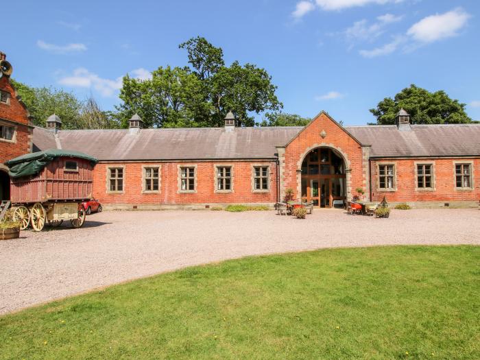 Talbot Lodge near Great Haywood, Staffordshire. Open-plan living. Victorian features. Child-friendly