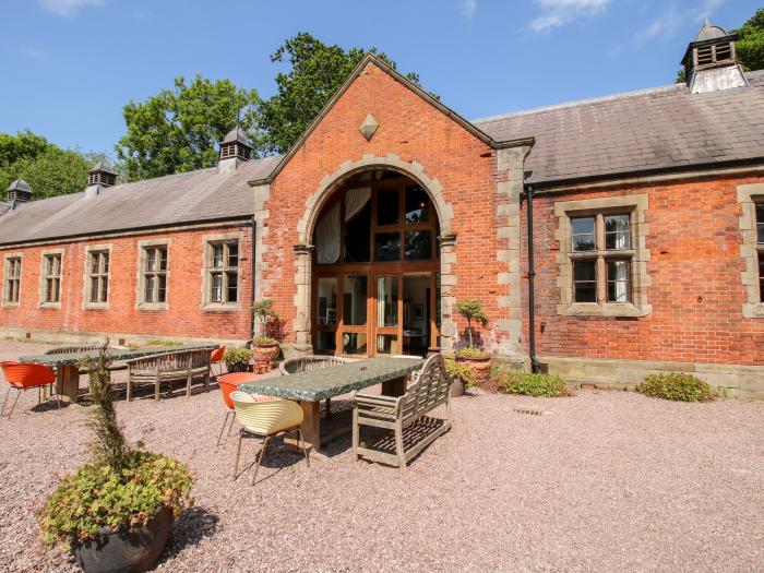 Talbot Lodge near Great Haywood, Staffordshire. Open-plan living. Victorian features. Child-friendly