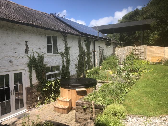 Nant Coed Barn, Abergele