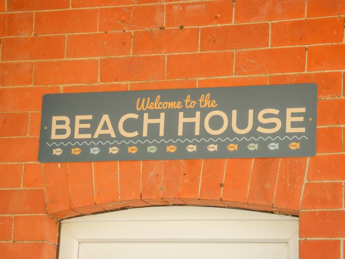 The Beach House in Mablethorpe in Lincolnshire. Close to amenities and beach. Garden with hot tub.
