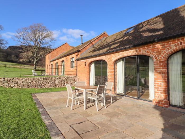 The Piggery, Welland, Worcestershire, In the Malvern Hills Area of Outstanding Natural Beauty, 2 bed