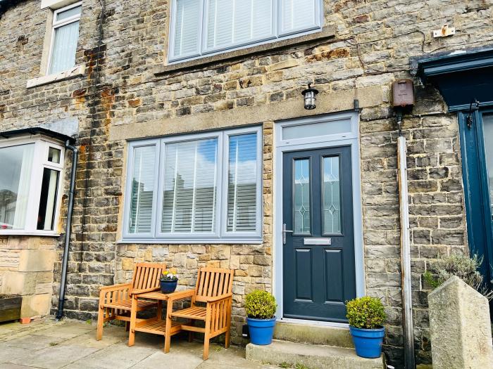 15 Market Place, Middleton-in-Teesdale, Durham. Close to shop/pub. Near a National Park. Rear garden