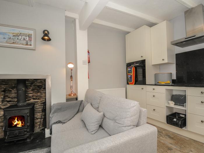 Farleigh Cottage in Looe, Cornwall. Two-bedroom, traditional cottage with woodburning stove. Central