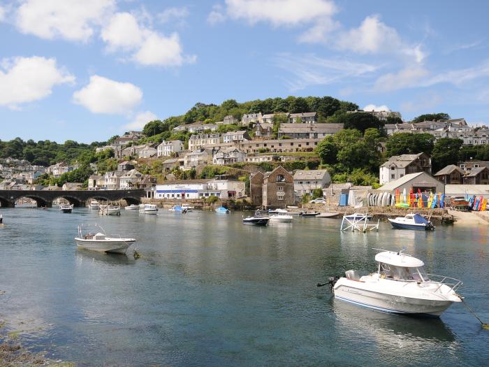 Farleigh Cottage in Looe, Cornwall. Two-bedroom, traditional cottage with woodburning stove. Central