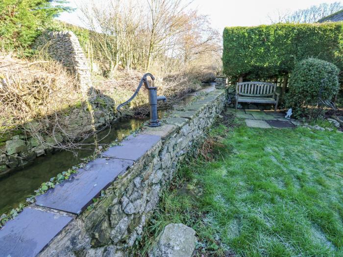 Trickett Gate Cottage, Castleton, Peak District