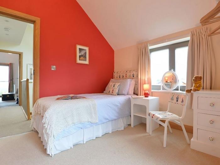 Ty Arwen, Dulas, Anglesey, family and pet-friendly, close to amenities, Near a beach, contemporary,