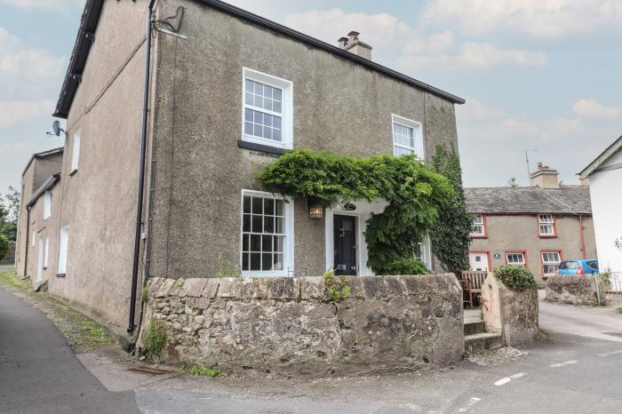 Caton Lane House, Cark In Cartmel, Cumbria. Character base. Listed building. Four bedroom. 3 floors.