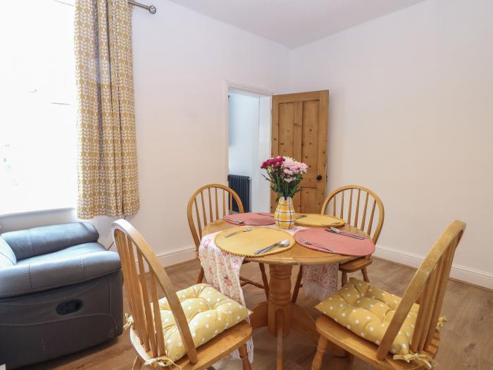 Sole Bay Cottage, Lowestoft, Suffolk. Beach near. Two bedrooms. Pet-friendly. Enclosed garden. WiFi.