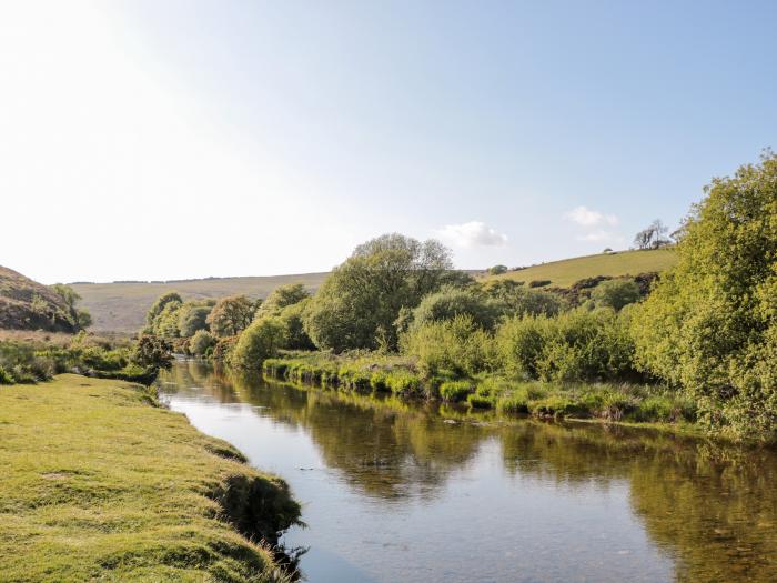 The Old Thatch, Porlock, Somerset. In Exmoor National Park. Pretty view. Pet-friendly. Close to shop