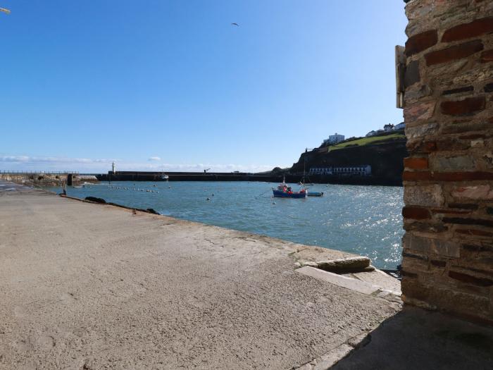 7 Fore Street, Mevagissey, Cornwall, Close to a beach, Close to amenities, Open-plan living, 3floors