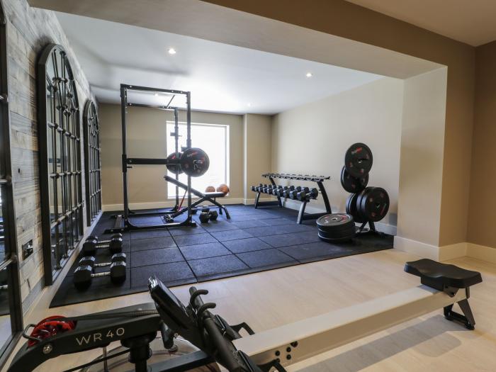 The Grain Store in Llanfechell, in Anglesey. Luxury, ground-floor apartment with hot tub and garden.