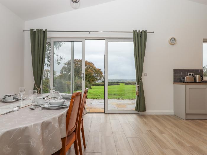 The Linhay in Lapford, Devon. Barn conversion. Walking location. One pet allowed. Underfloor heating