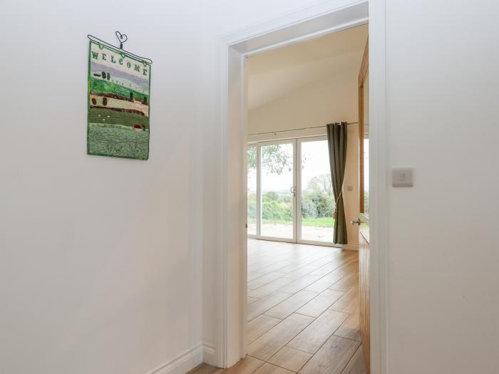 The Linhay in Lapford, Devon. Barn conversion. Walking location. One pet allowed. Underfloor heating