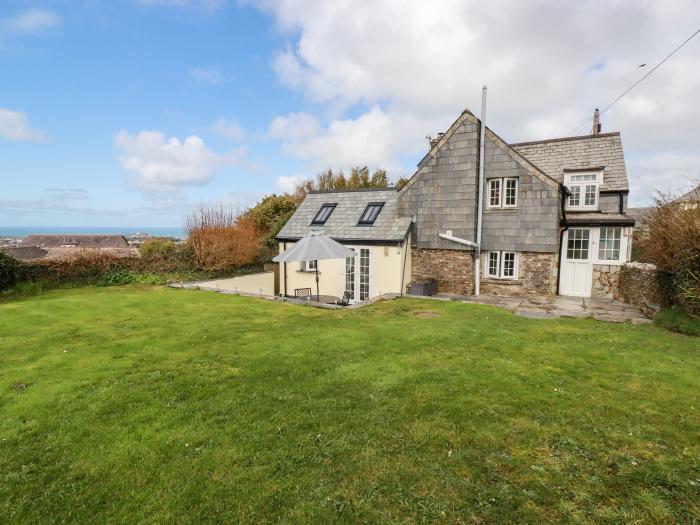 Ivy Cottage, Tintagel, Trenale, Cornwall, Near a National Park, Multi-fuel stove, Hamlet, Double bed