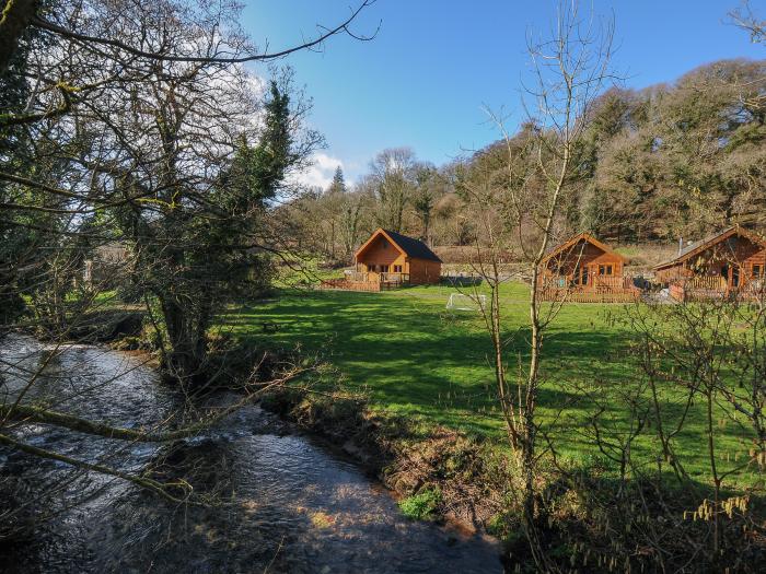 Eden, St Breward, Cornwall, family-friendly, dog-friendly, open-plan, woodburning stove, 3 bedrooms.