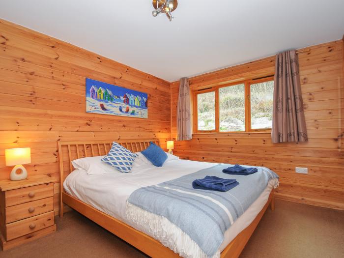 Trebah in St Breward, Cornwall, open-plan, ground-floor bedrooms, barbecue, off-road parking, 2 bed.