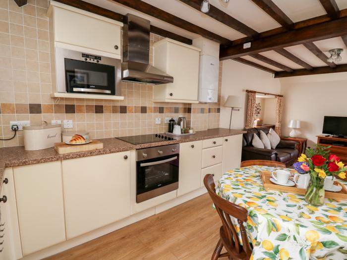 The Woodman is in Nantmel, Mid Wales, off-road parking, pet-friendly, TV, countryside, near a pub,.