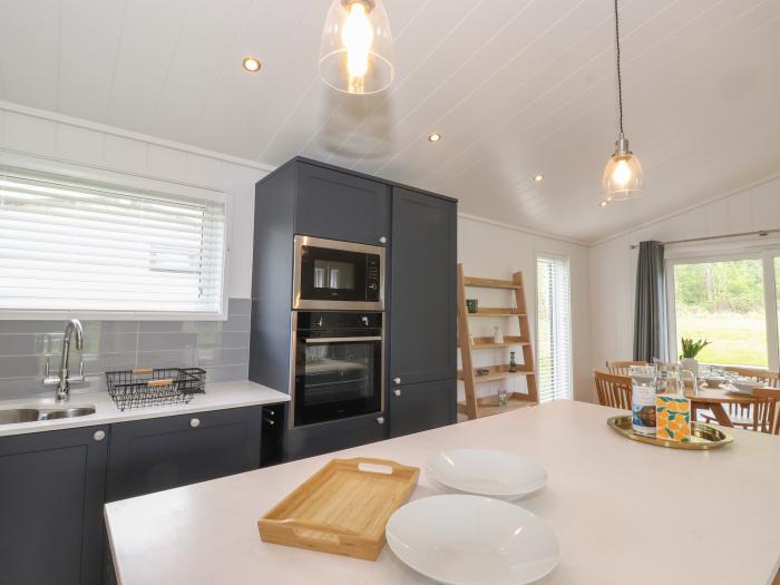 Millstream Ridge near Haverthwaite Cumbria, single-storey, pet-friendly, on-site parking, 2bed