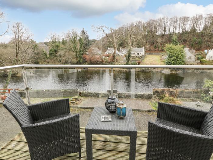 Barley Cottage, Newton Stewart, Balcony, River Views, Kitchen, Living/dining Room, Central Location.