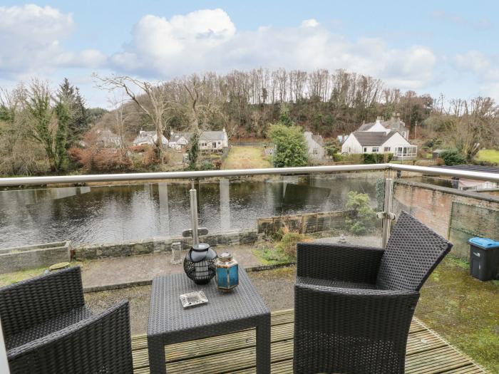 Barley Cottage, Newton Stewart, Balcony, River Views, Kitchen, Living/dining Room, Central Location.