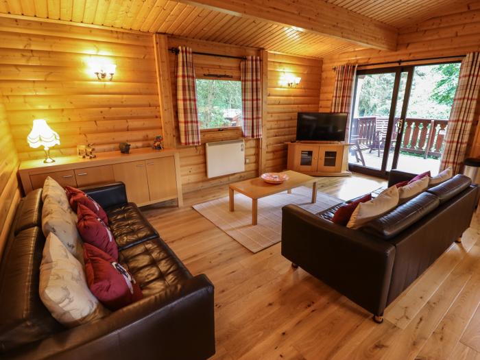 The Great Escape, Lincolnshire. Elevated position. On-site facilities. Family-friendly. Pet-friendly