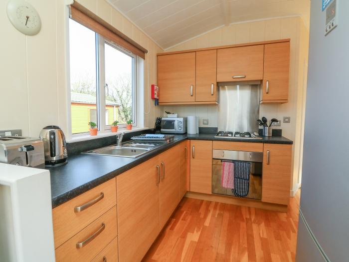 Bella-Mere near Ilfracombe, Devon. Pet-friendly and on-site facilities. Close to amenities and beach
