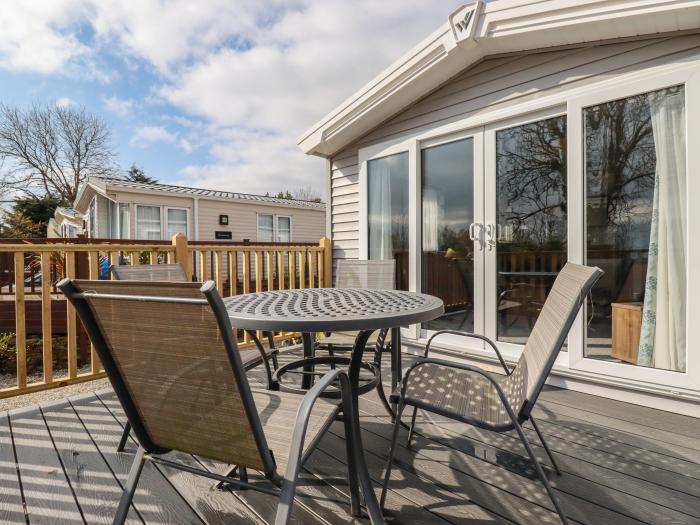Avonmore, St Day, Cornwall, TV, Open-plan living, Enclosed decking, Fireplace, Double bed, Twin Beds