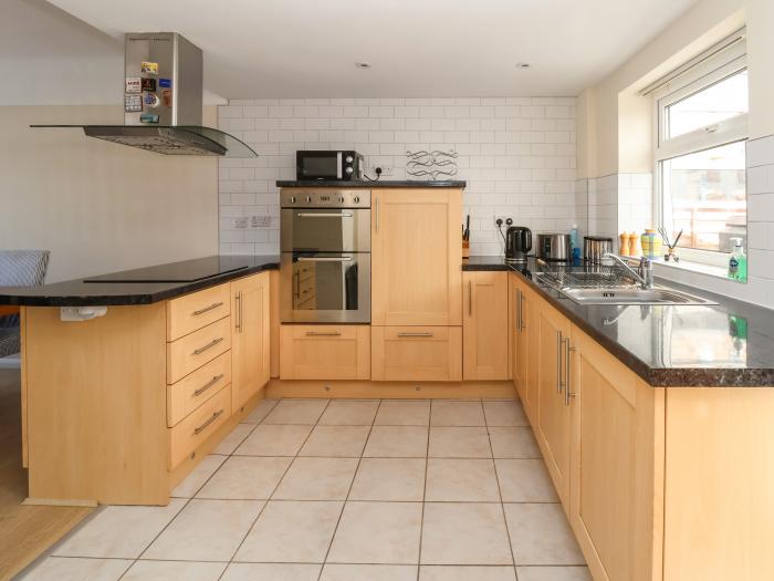 11 Overdale Avenue, Heswall, Wirral, pet-friendly, close to beach and amenities, woodburning stove.