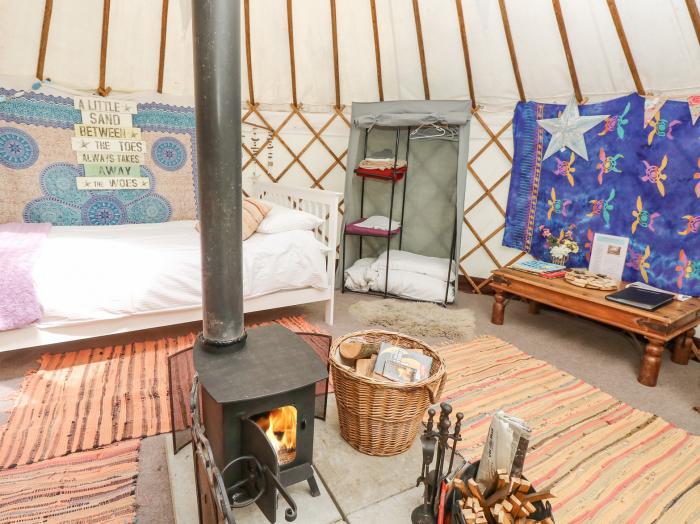 Stardust is in Ventnor on the Isle of Wight, woodburning stove, off-road parking, pet-free, in AONB.