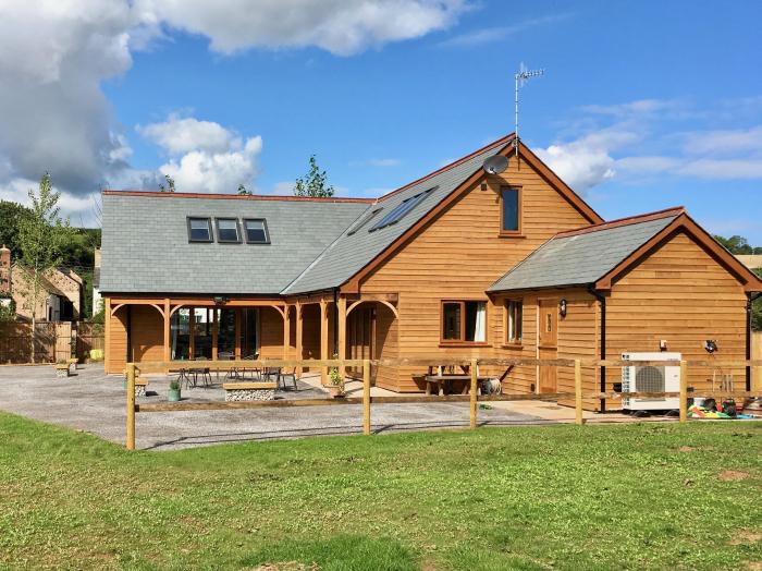 Riverside Lodge, Washford, Somerset, Near a National Park, Close to an AONB, Bedrooms with en-suites