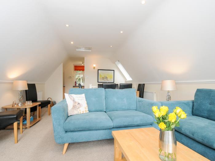 42 Valley Lodge is in St Ann's Chapel, Cornwall. Three-bedroom lodge with private balcony. Near AONB