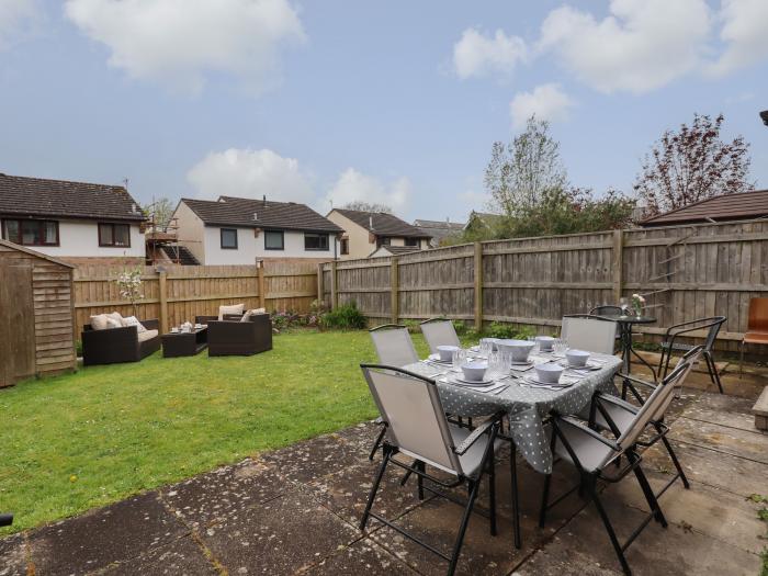 1 Taylors Newtake near Newton Abbot in Devon. Three-bedroom home, welcoming five guests and two dogs