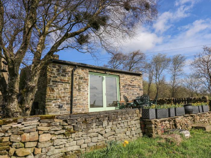 The Barn at Crow Hill Shaw Farm, Sowerby Bridge, West Yorkshire, Countryside, Rural, Annex, Sleeps 2