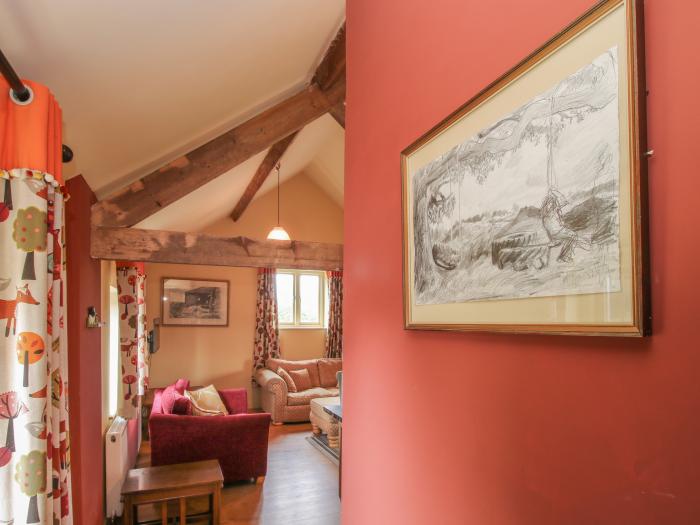 The Flo Jo, Welshampton, near Ellesmere, Shropshire close to many scenic walks First-floor apartment