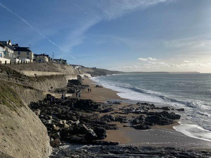 Fisherman's Cottage, Porthleven, Cornwall, dog-friendly, woodburning stove, romantic, close to beach