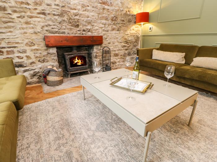 Hillside House, Aysgarth, North Yorkshire, Yorkshire Dales National Park, Patio, WiFi, 5 x Smart TVs