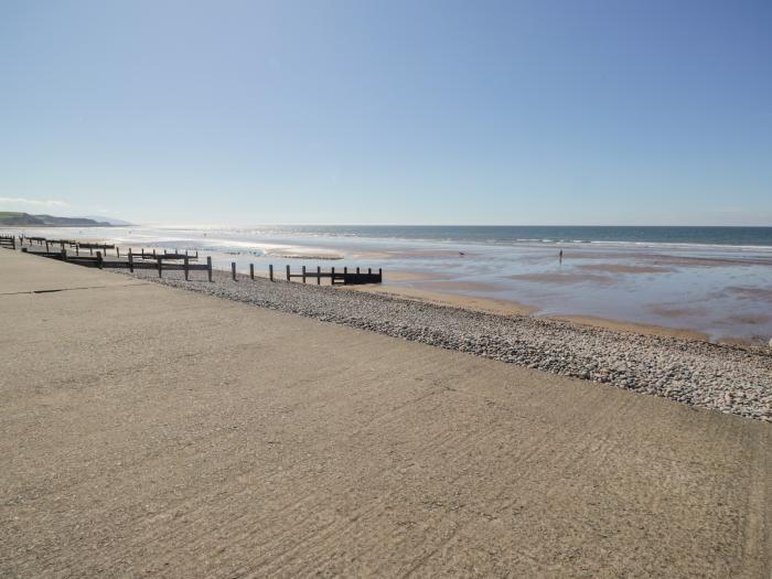 Seaspray in St Bees in Cumbria. Near National Park. Single-storey, two-bedroom home, welcoming pets.