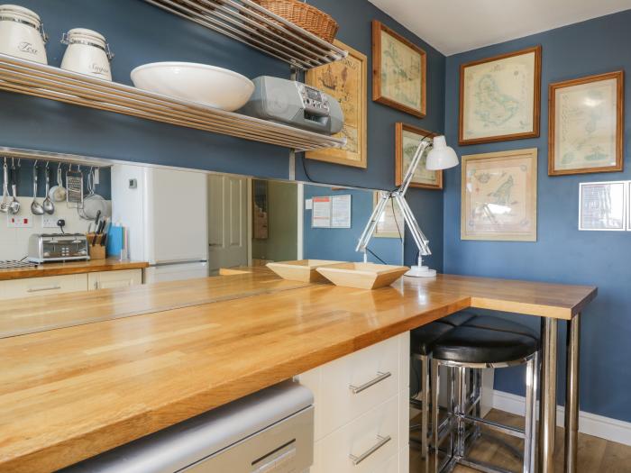 Seaspray in St Bees in Cumbria. Near National Park. Single-storey, two-bedroom home, welcoming pets.