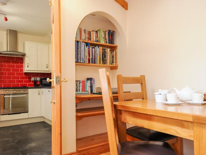 The Hideaway in St Austell, Cornwall, off-road parking, pet-friendly, single-storey, close to shops