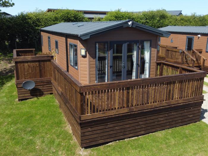 Rose Lodge in Runswick Bay near Staithes. Close to amenities and use of private decking & hot tub